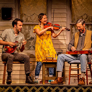 The Porch on Windy Hill at Northlight Theatre
